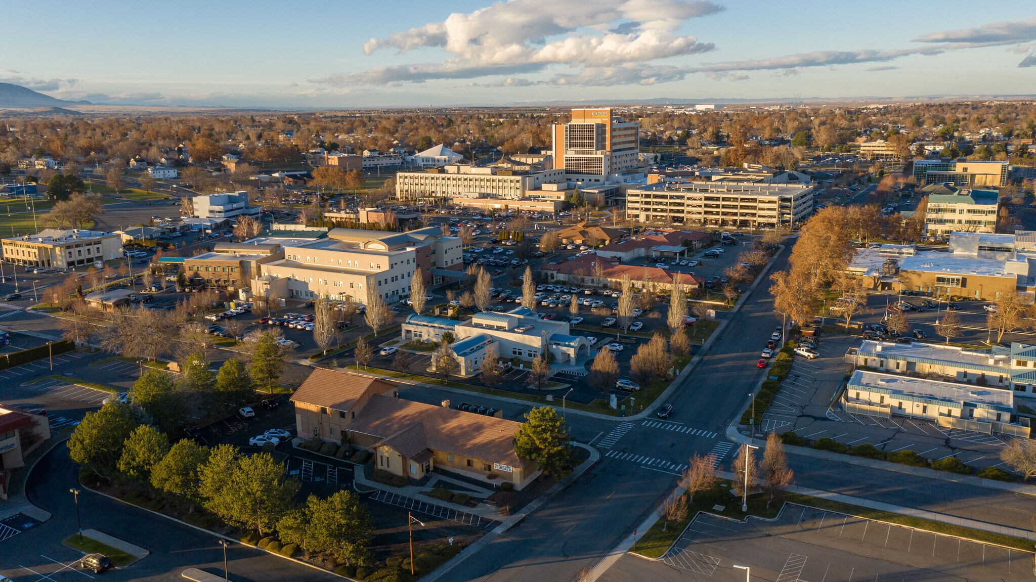 829 Goethals Dr, Richland, WA 99352 Office for Sale