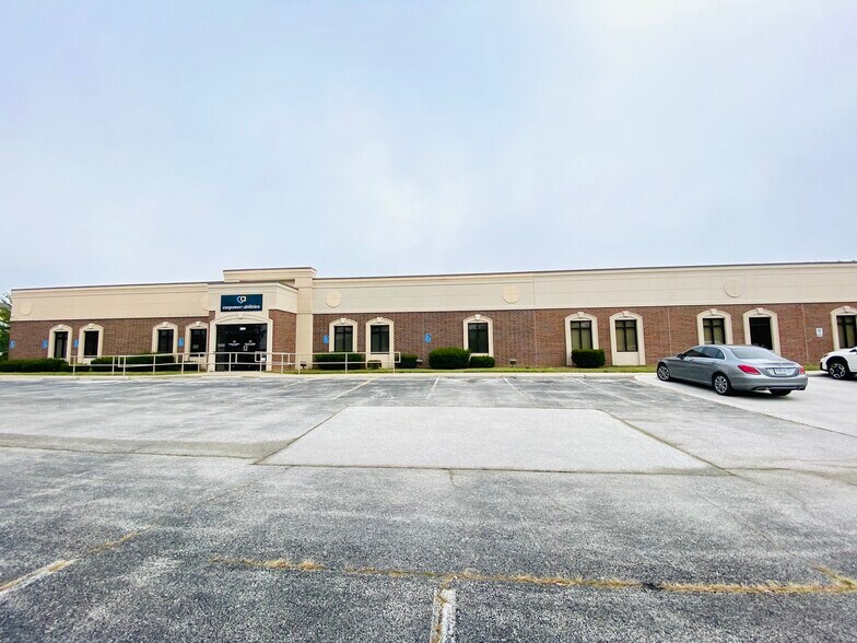2864 S Nettleton Ave, Springfield, MO for sale - Building Photo - Image 1 of 1
