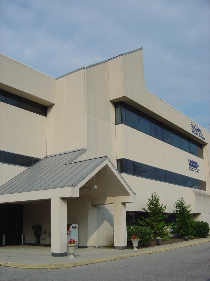 4005 Electric Rd, Roanoke, VA 24018