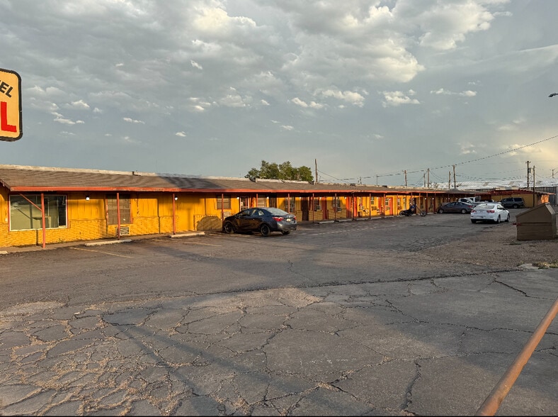 3602 E Amarillo Blvd, Amarillo, TX for sale - Building Photo - Image 1 of 20