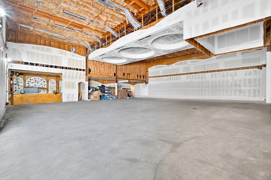 1161 N Vermont Ave, Los Angeles, CA for sale - Building Photo - Image 3 of 13