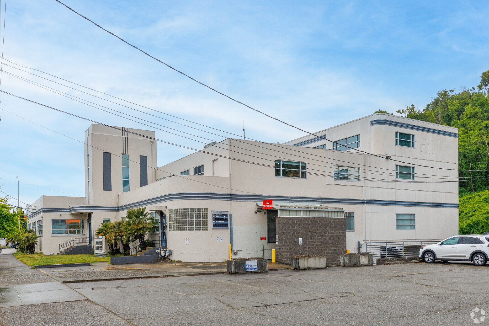 1430-1438 Elliott Ave W, Seattle, WA for lease Primary Photo- Image 1 of 28