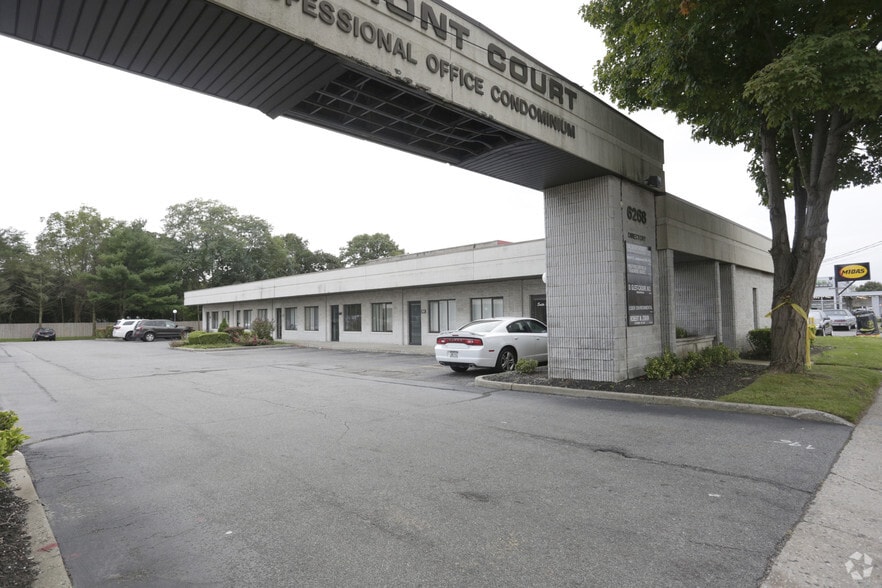 6268 Jericho Tpke, Commack, NY for lease - Building Photo - Image 3 of 5