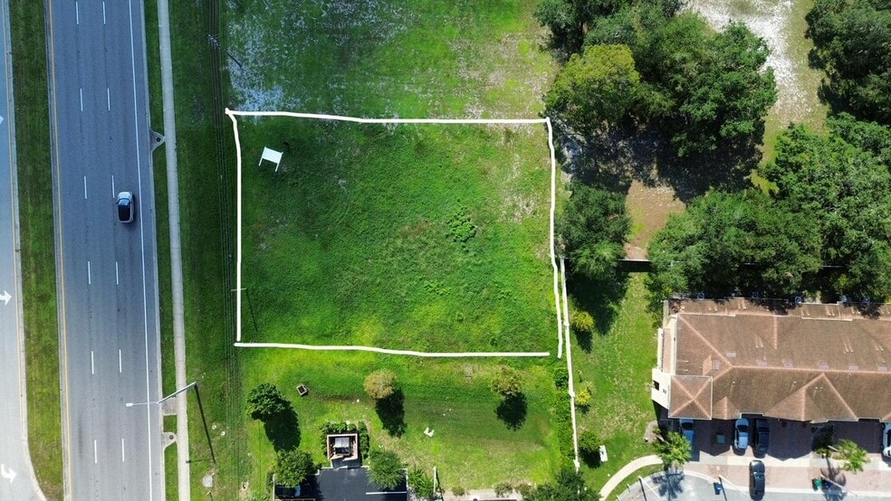 10207 E Colonial Dr, Orlando, FL for sale - Building Photo - Image 3 of 7