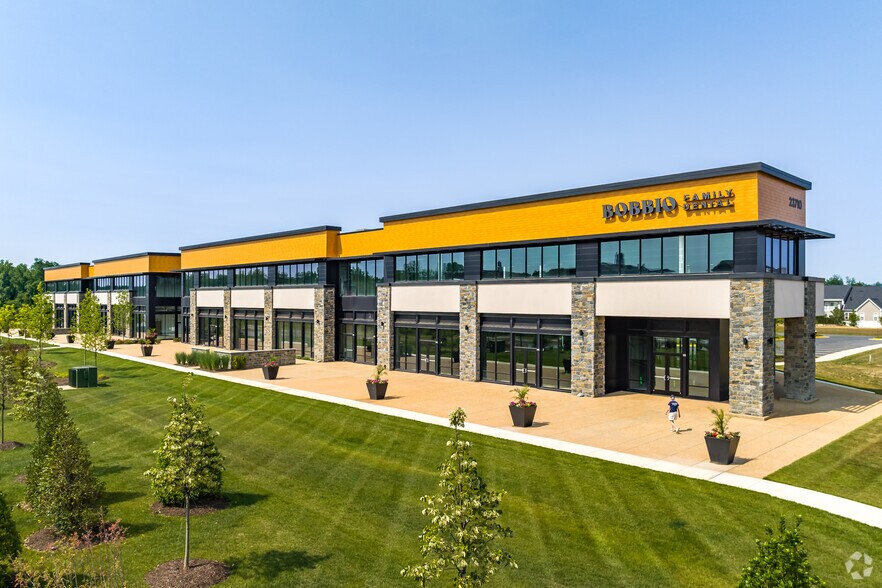 23710 Schooler Plz, Brambleton, VA 20148 Bram Quarter