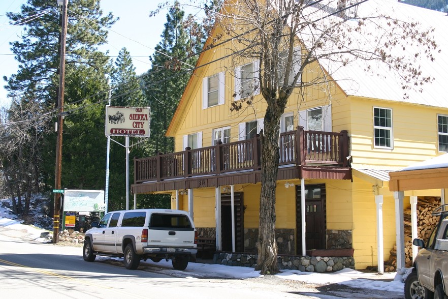 212 Main St, Sierra City, CA for sale - Primary Photo - Image 1 of 1