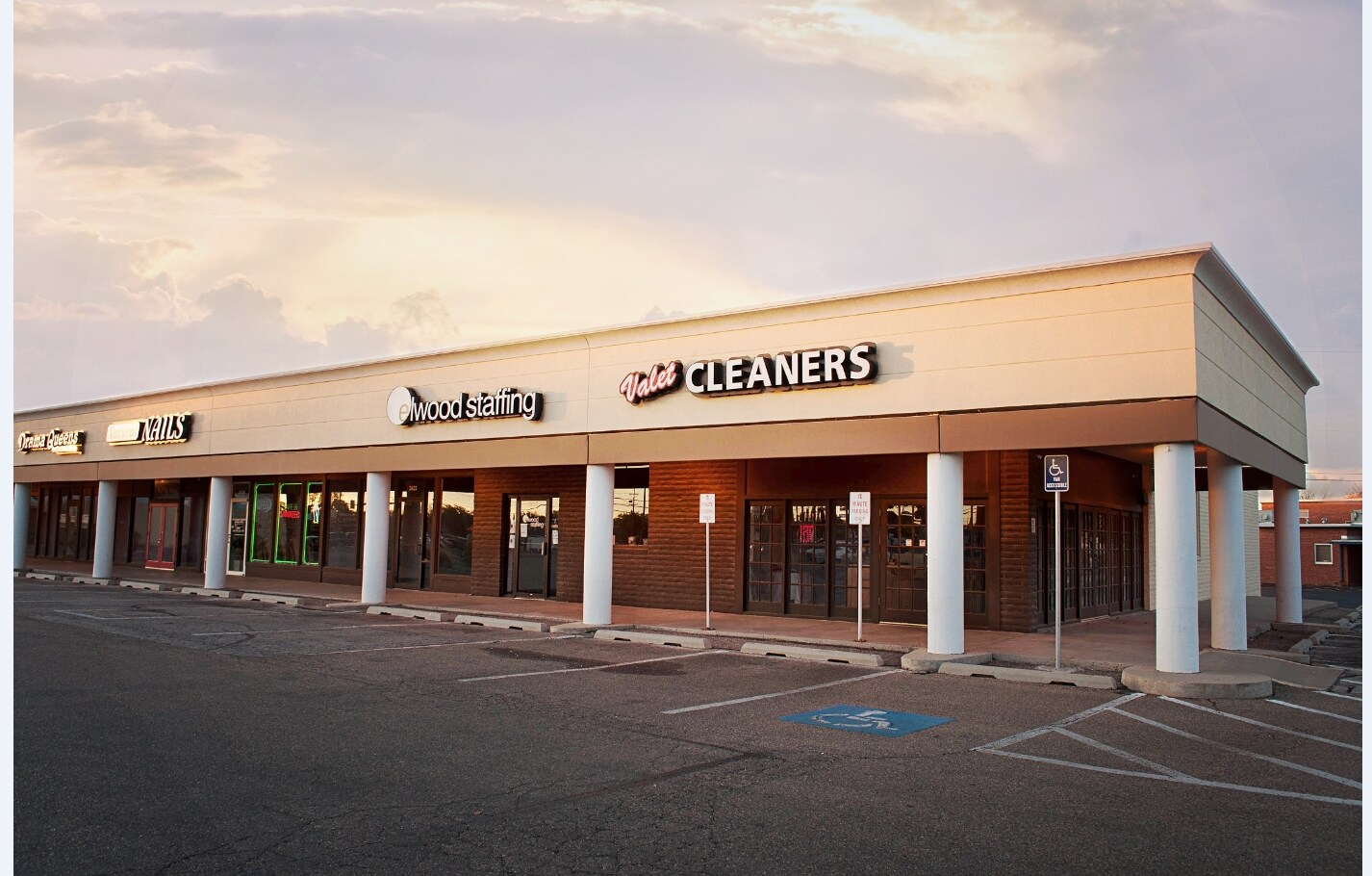 2632 SW 34th Ave, Amarillo, TX for sale Primary Photo- Image 1 of 1