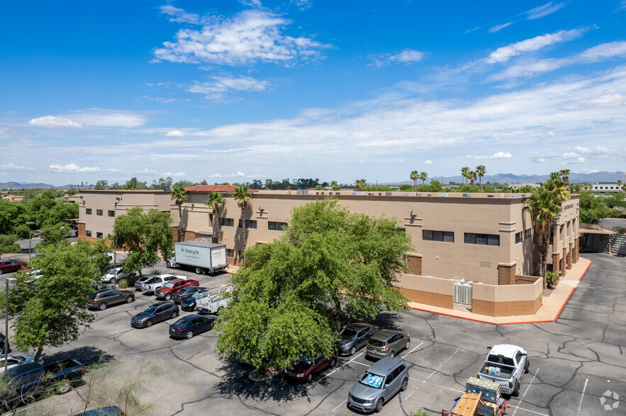 6130 N La Cholla Blvd, Tucson, AZ for lease - Building Photo - Image 2 of 4