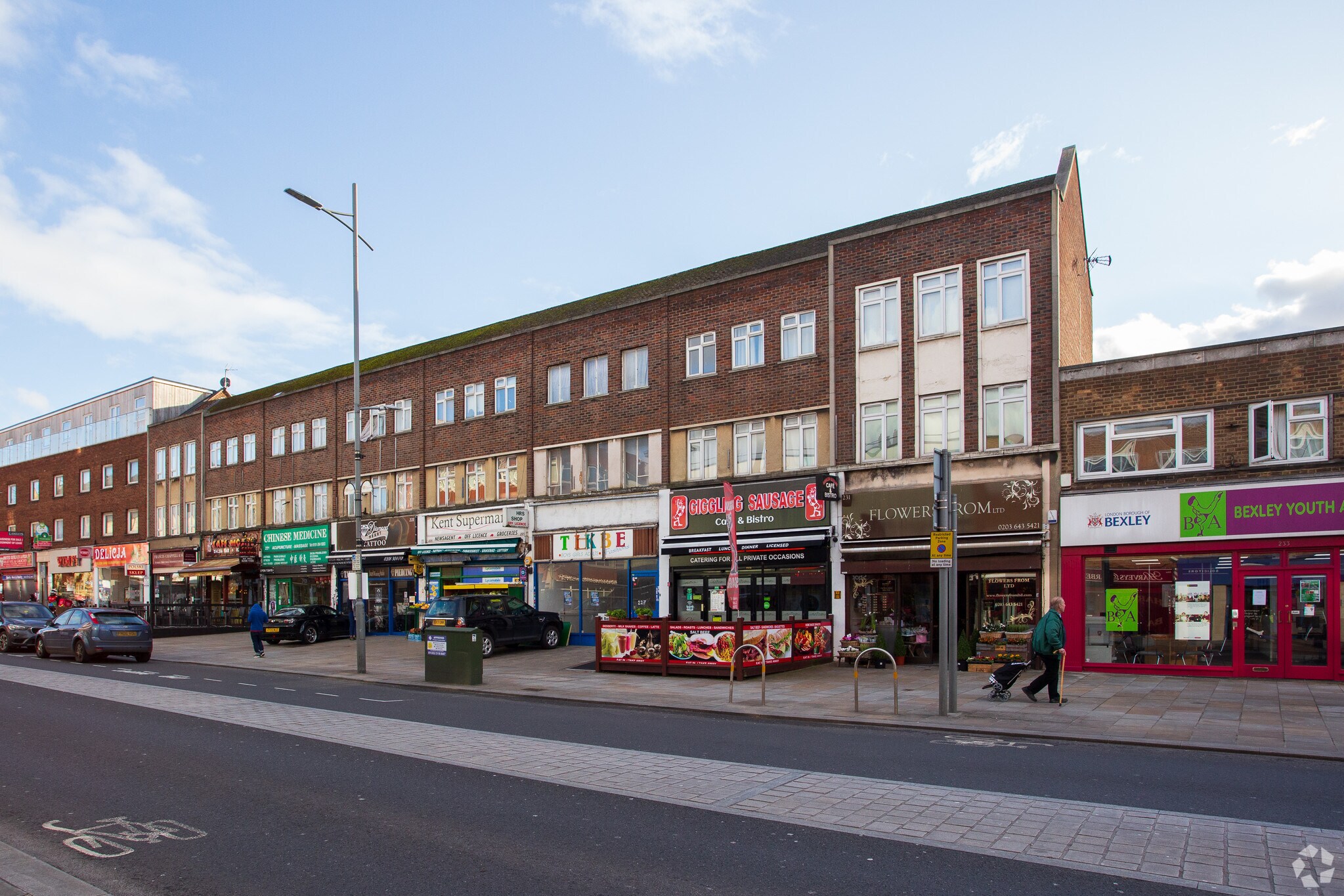 217 231 Broadway Bexleyheath Shop Retail Storefront For Rent 625 Sq Ft 27 500 Per Annum