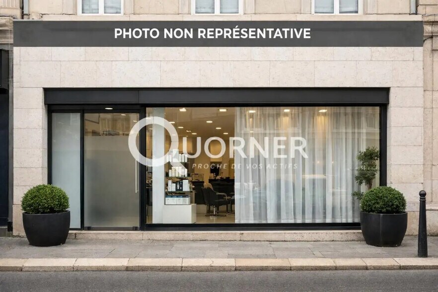 Retail in Mâcon for sale - Building Photo - Image 2 of 5