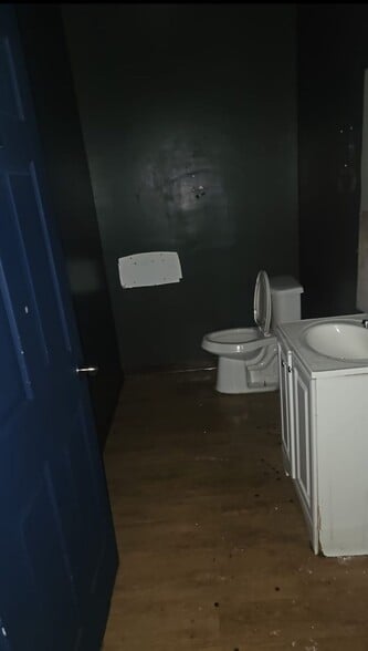 13131 East Fwy, Houston, TX for sale - Building Photo - Image 2 of 13