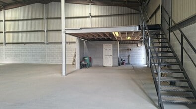 Pendock Ln, Ruddington for lease Interior Photo- Image 2 of 2