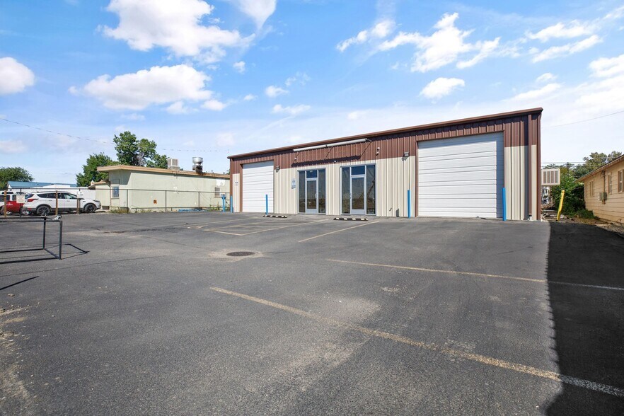 709 E Main St, Laurel, MT for sale - Building Photo - Image 1 of 1