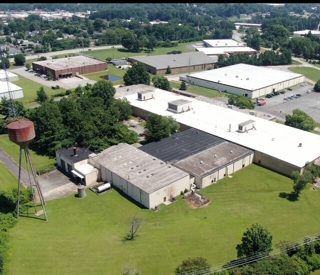 1914 S Elm St, High Point, NC for sale Building Photo- Image 1 of 1