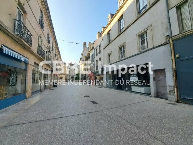 Retail in Dijon for lease - Building Photo - Image 3 of 6