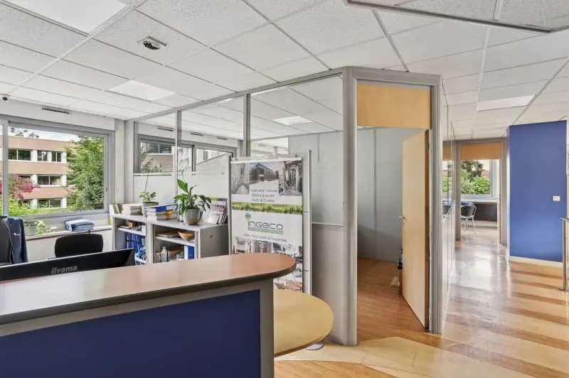 Office in Tassin-la-Demi-Lune for sale - Interior Photo - Image 3 of 14