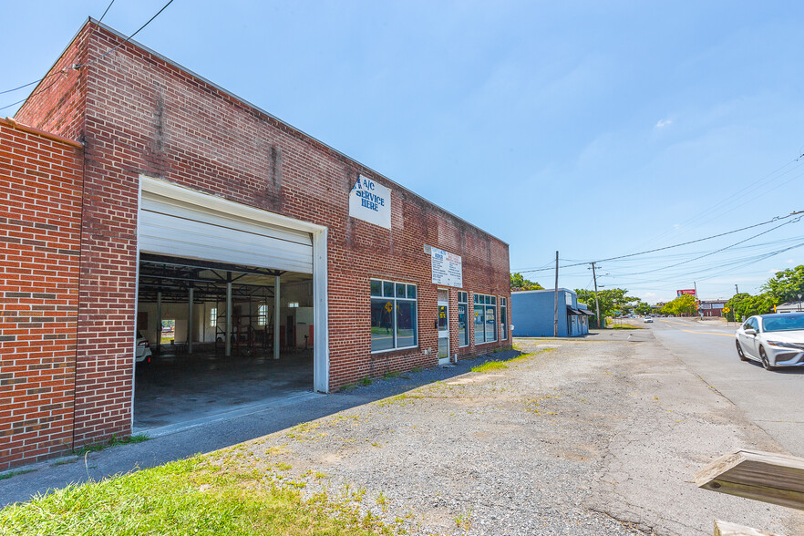 412 N Hamilton St, Dalton, GA for sale - Building Photo - Image 1 of 1