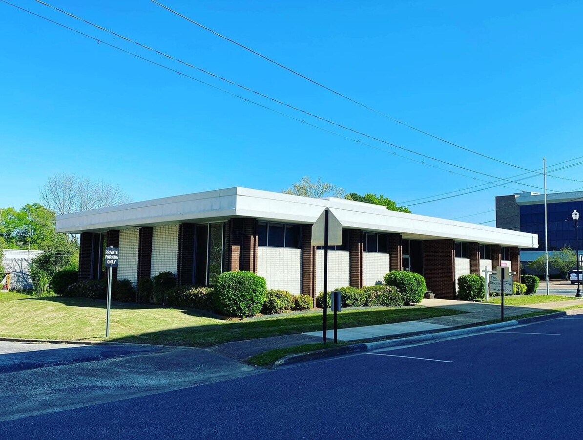 1707 2nd Ave, Jasper, AL 35501 Office for Lease
