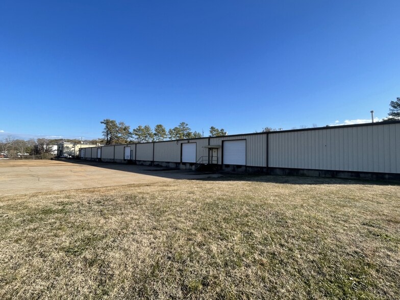 1014 Industrial Park Dr, Clinton, MS for sale - Building Photo - Image 3 of 10