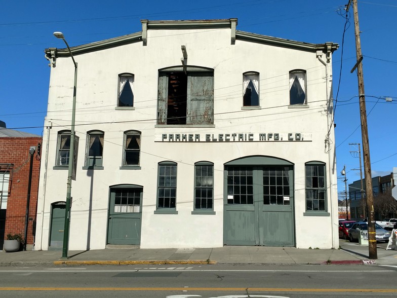 221 Washington St, Oakland, CA for sale - Building Photo - Image 2 of 14