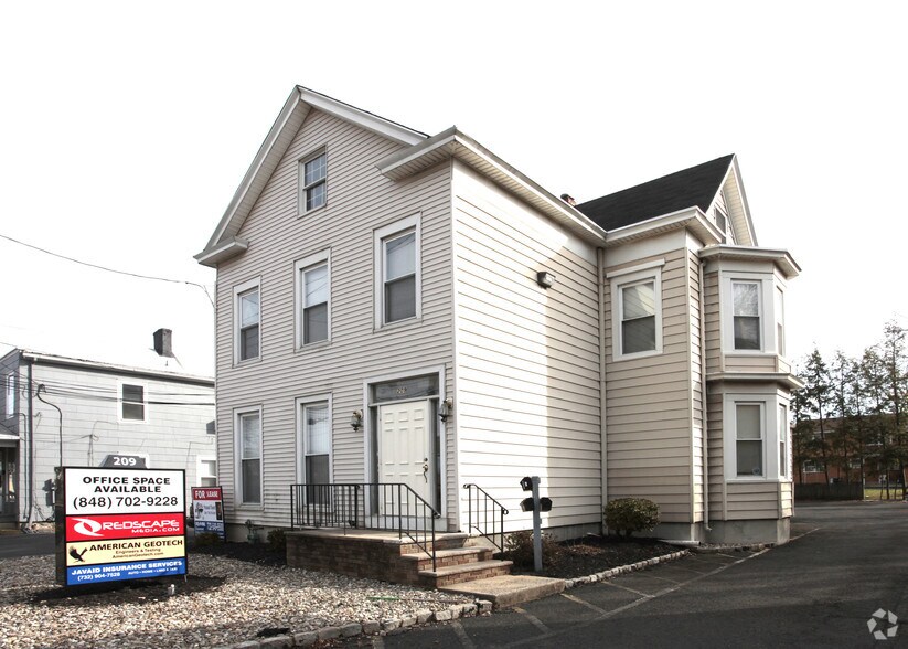 209 Main St, Woodbridge, NJ for sale - Primary Photo - Image 1 of 1