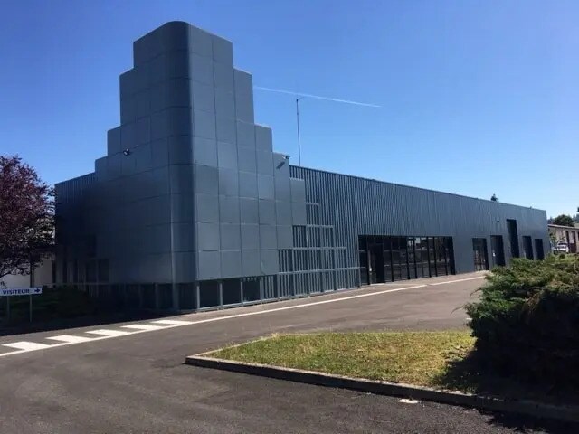 Flex in Saint-Denis-lès-Sens for sale Building Photo- Image 1 of 5