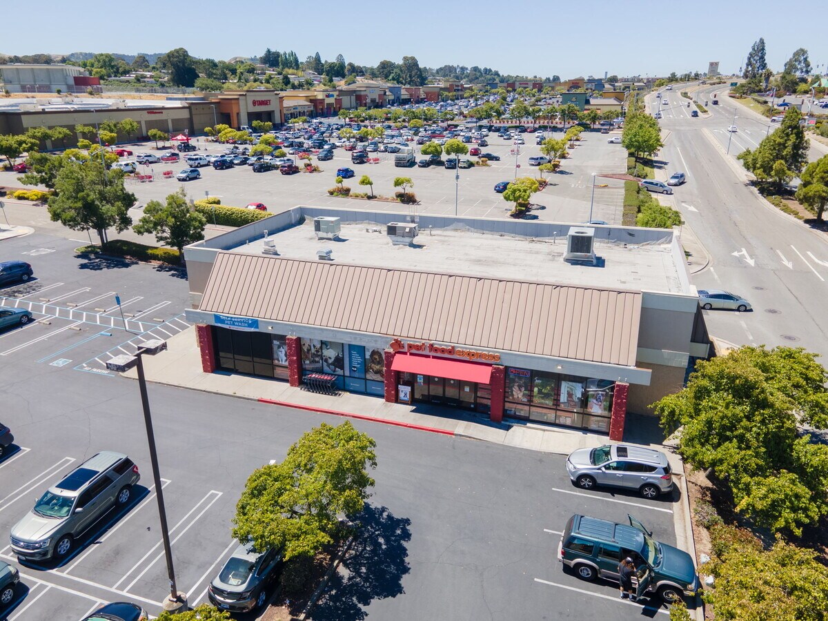 1430 Fitzgerald Dr, Pinole, CA 94564