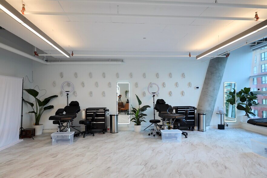 1281 Hornby St, Vancouver, BC for sale - Building Photo - Image 3 of 47