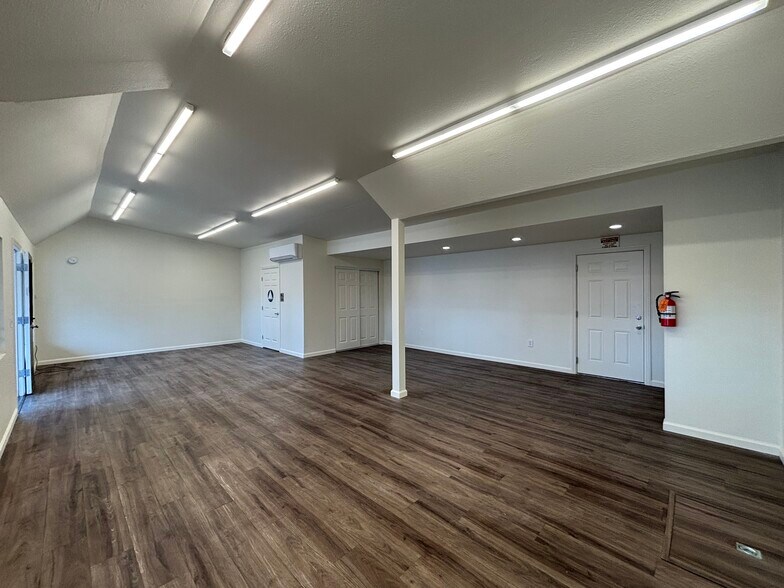 2500-2538 Jefferson St, Napa, CA 94558 - The Hub Plaza | LoopNet