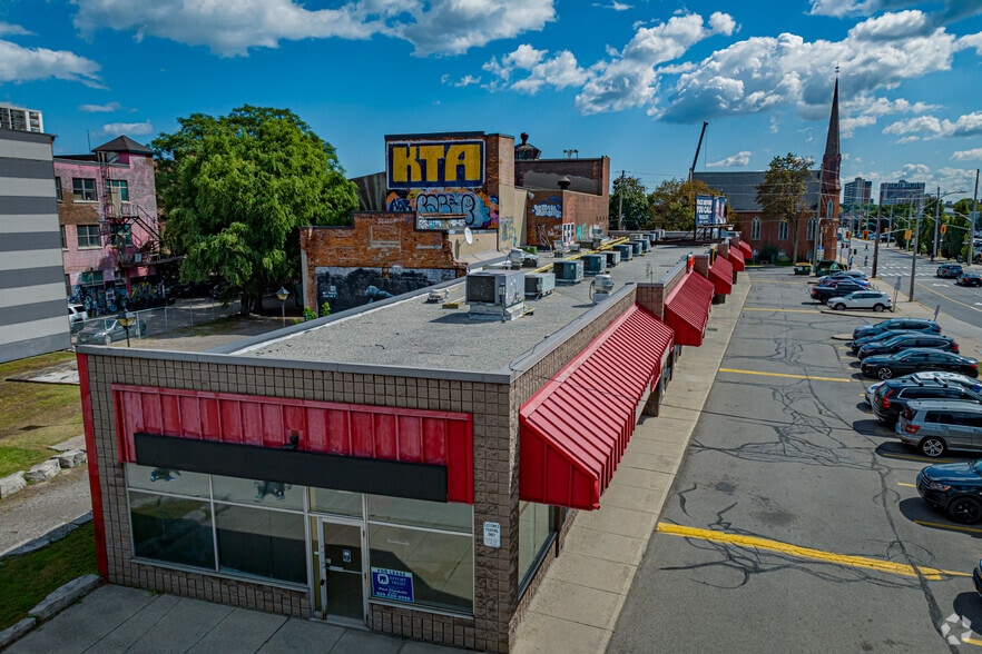 1 Wilson St, Hamilton, ON for lease - Building Photo - Image 2 of 8