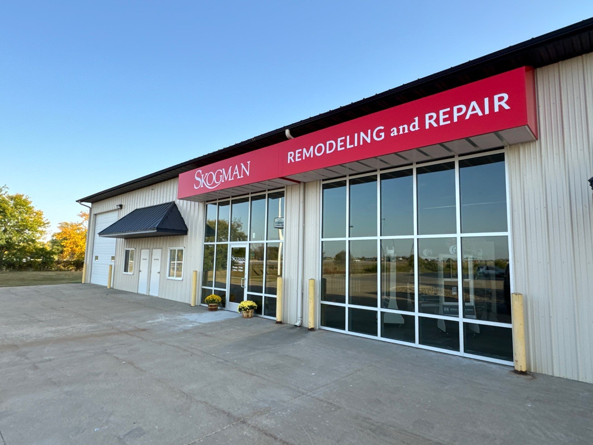 5615 4th Street Ct SW, Cedar Rapids, IA for lease Building Photo- Image 1 of 3