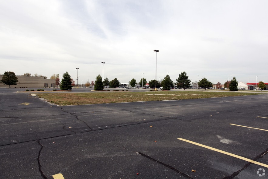 4605 24th Ave, Fort Gratiot, MI for sale - Building Photo - Image 2 of 3