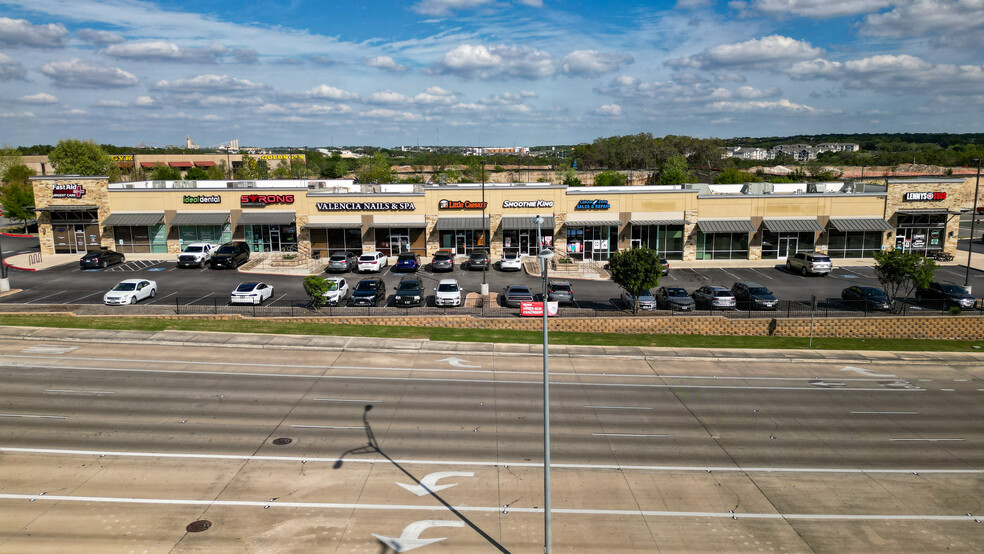 17910 Bulverde Blvd, San Antonio, TX for lease - Building Photo - Image 2 of 3