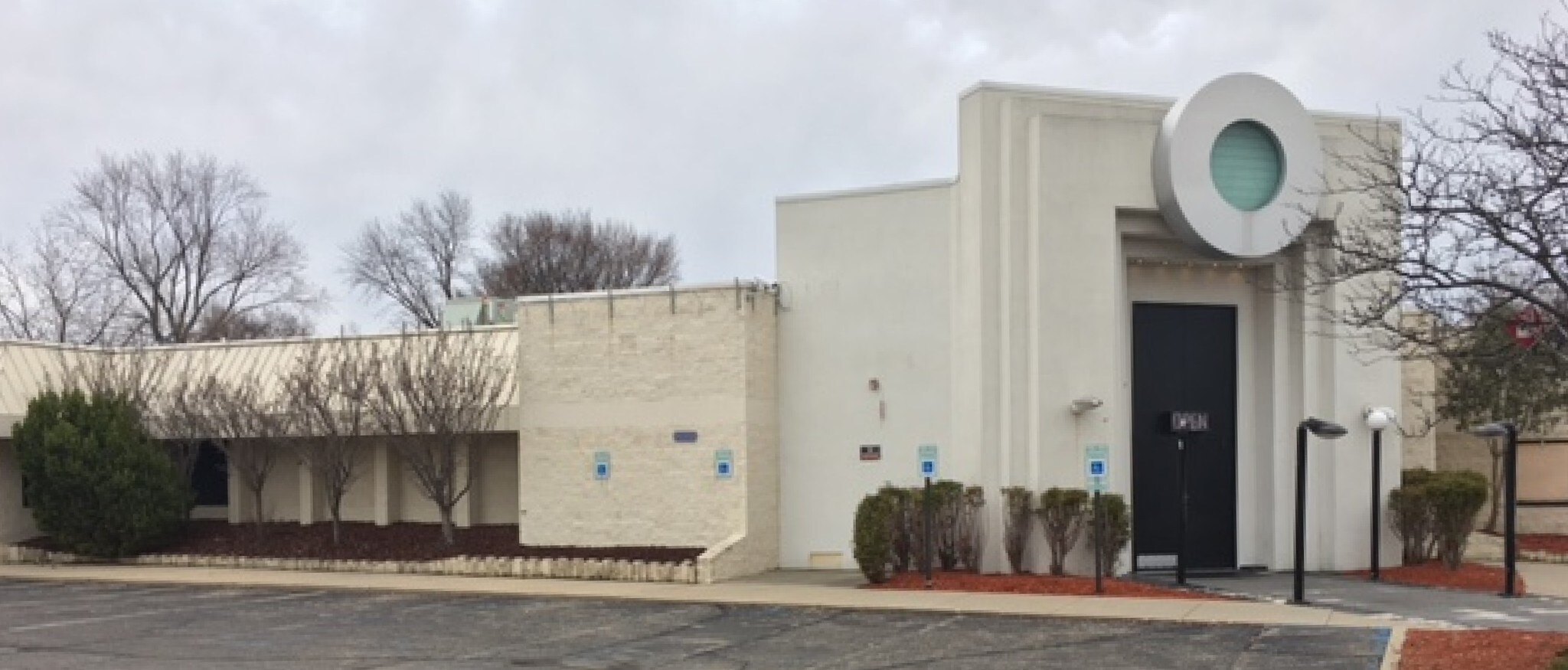 2525 S Dort Hwy, Flint, MI for sale Building Photo- Image 1 of 1