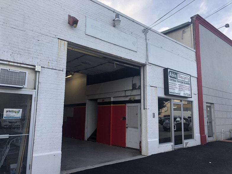 10 Kees Pl, Merrick, NY for sale - Other - Image 1 of 1