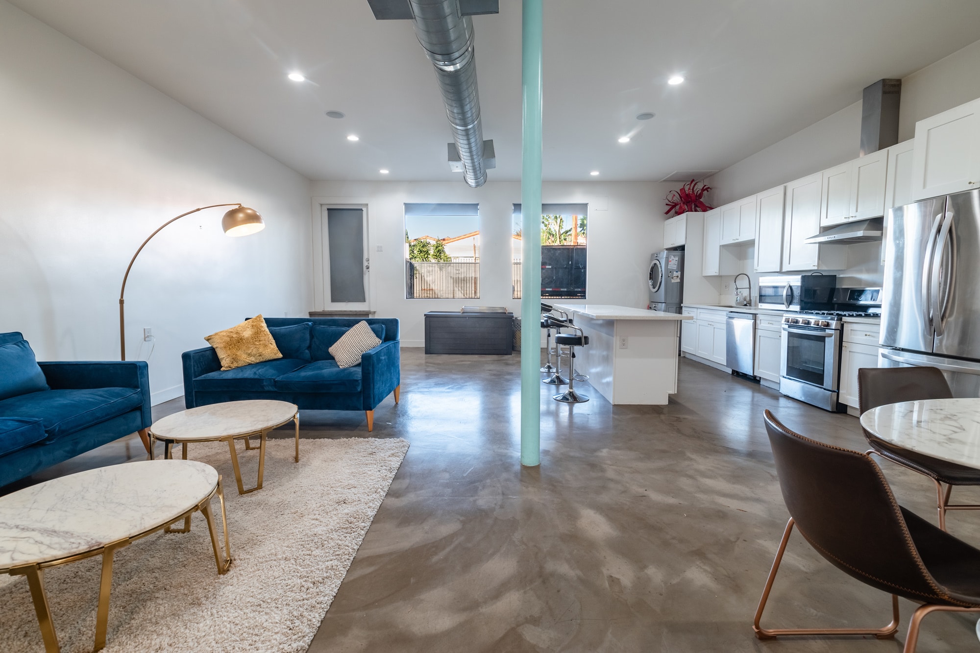 5655 E Beverly Blvd, Los Angeles, CA for lease Interior Photo- Image 1 of 30