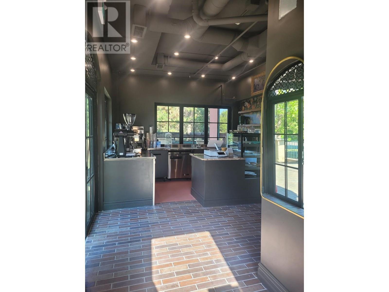 7-3185 Centrale Via, Kelowna, BC for sale Interior Photo- Image 1 of 1