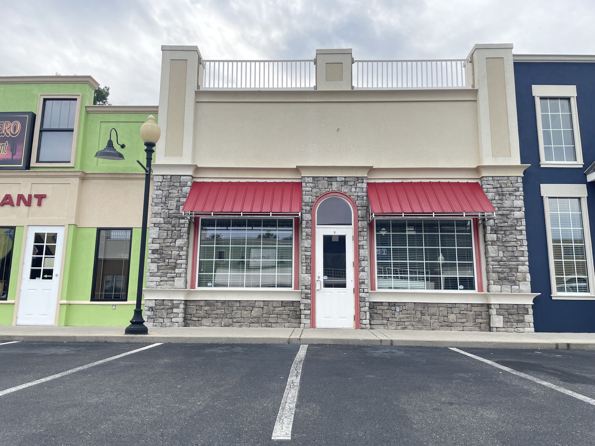 1422 Green Rd, Chatsworth, GA for lease Interior Photo- Image 1 of 10