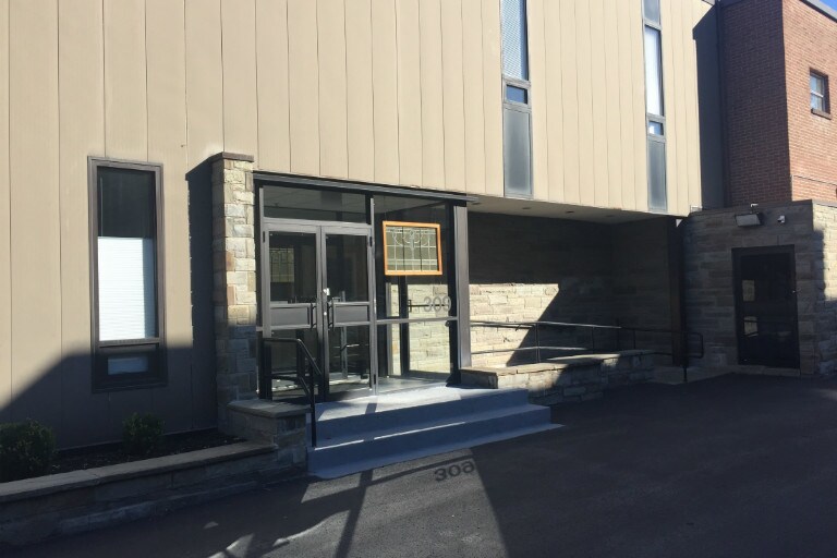 309 N Tioga St, Ithaca, NY 14850