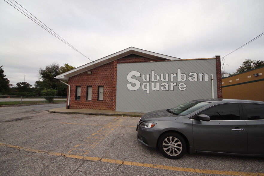 623-631 Reisterstown Rd, Pikesville, MD for lease - Building Photo - Image 1 of 11