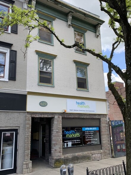 619 Main St Stroudsburg Pa 18360 Loopnet Com