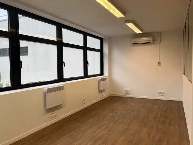 62 Avenue Henri Ginoux, Montrouge for lease - Interior Photo - Image 3 of 14