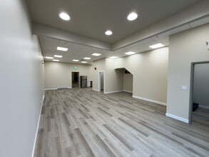 18635 52nd Ave, Surrey, BC for lease Interior Photo- Image 2 of 22