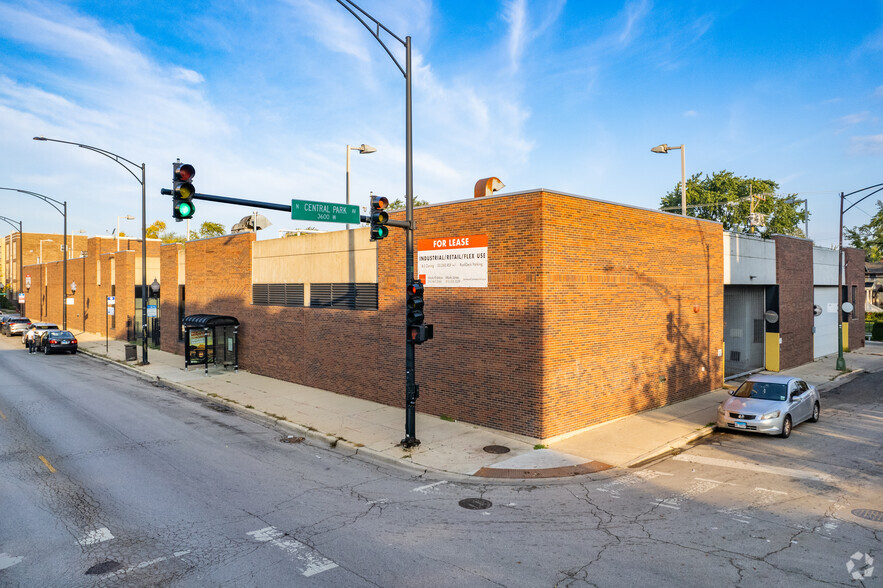 3600 W Montrose Ave, Chicago, IL for sale - Primary Photo - Image 1 of 1