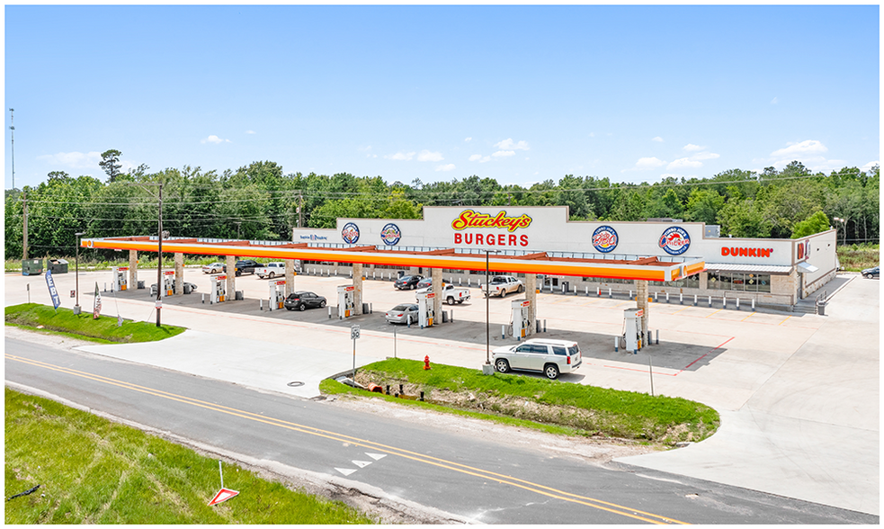 17498 Interstate 10, Beaumont, TX for sale - Primary Photo - Image 1 of 1