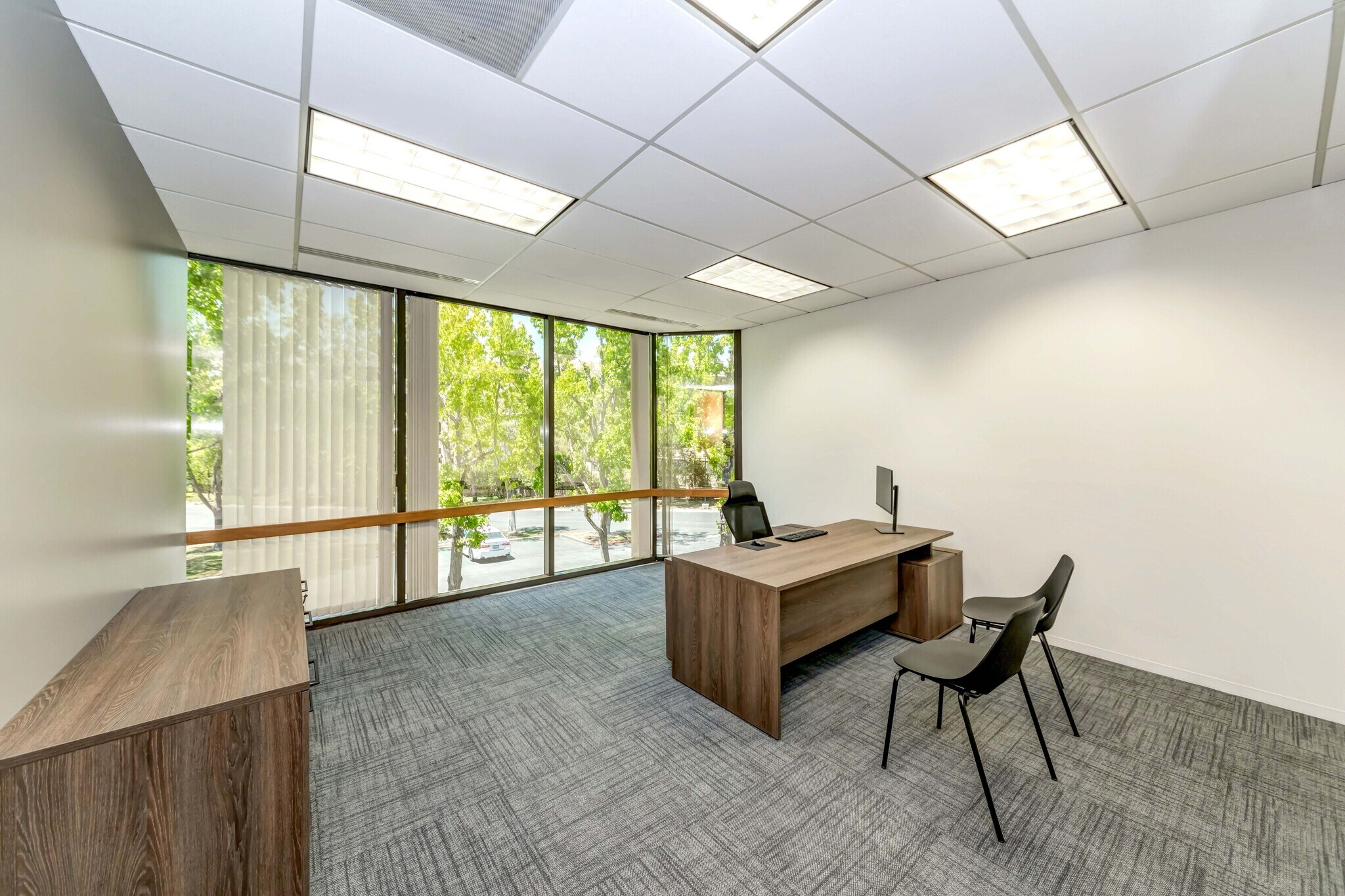 19600 Fairchild Rd, Irvine, CA 92612 Newport Summit