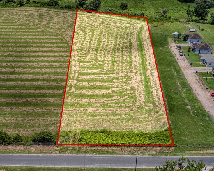 24659 Richards Rd, Hempstead, TX for sale - Primary Photo - Image 1 of 16