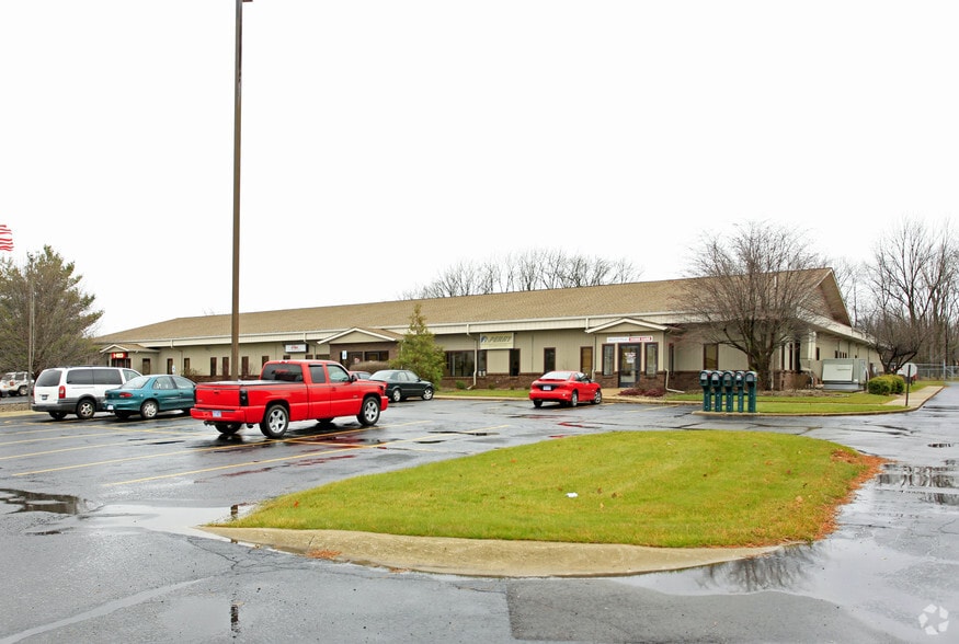 16587 Enterprise Dr, Three Rivers, MI for sale - Primary Photo - Image 1 of 1
