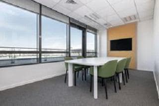 5 Rue Charles De Gaulle, Alfortville for lease - Interior Photo - Image 2 of 9