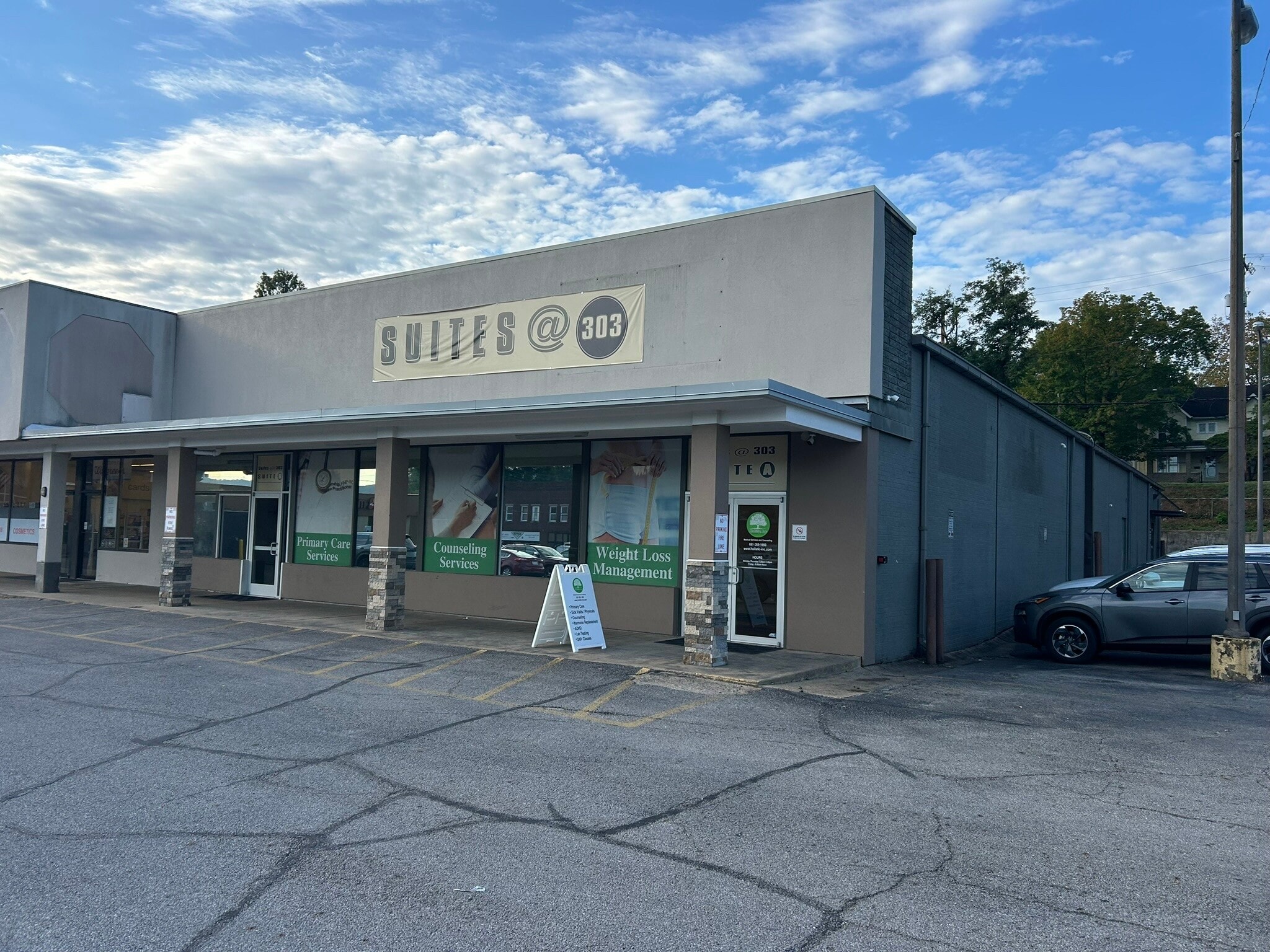 303 6th Ave, Saint Albans, WV for lease Building Photo- Image 1 of 8